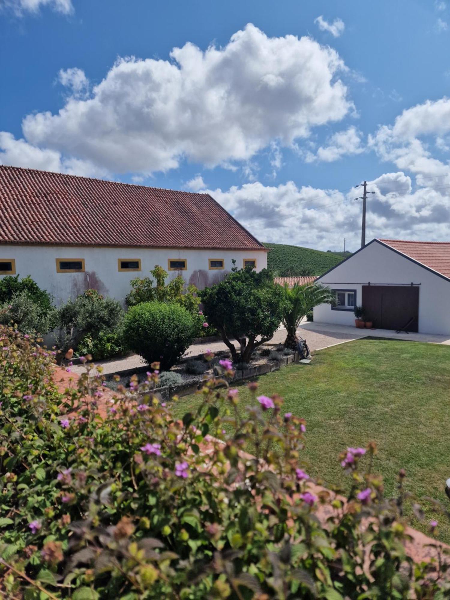 Casa Nikana Turcifal Buitenkant foto