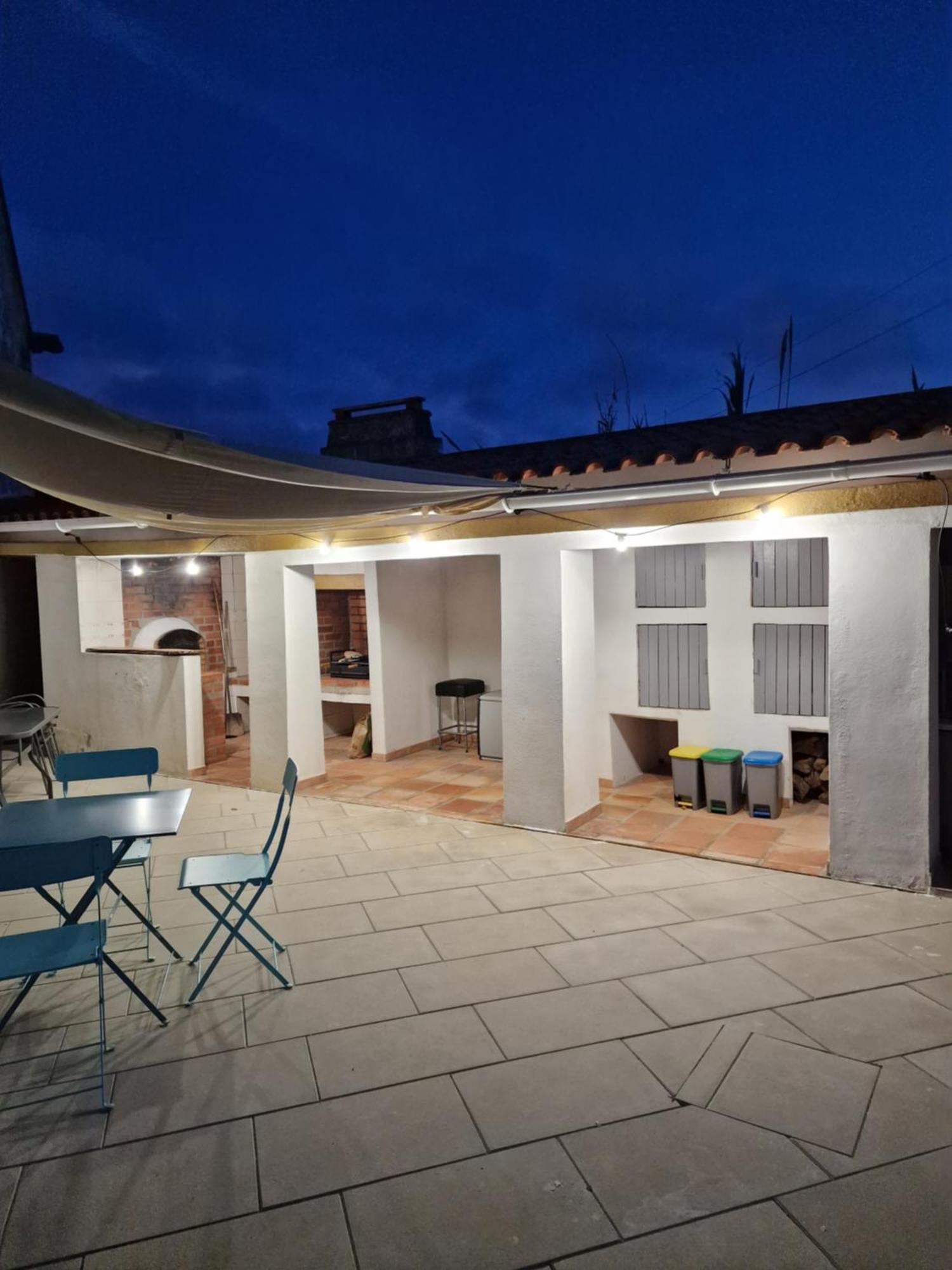 Casa Nikana Turcifal Buitenkant foto